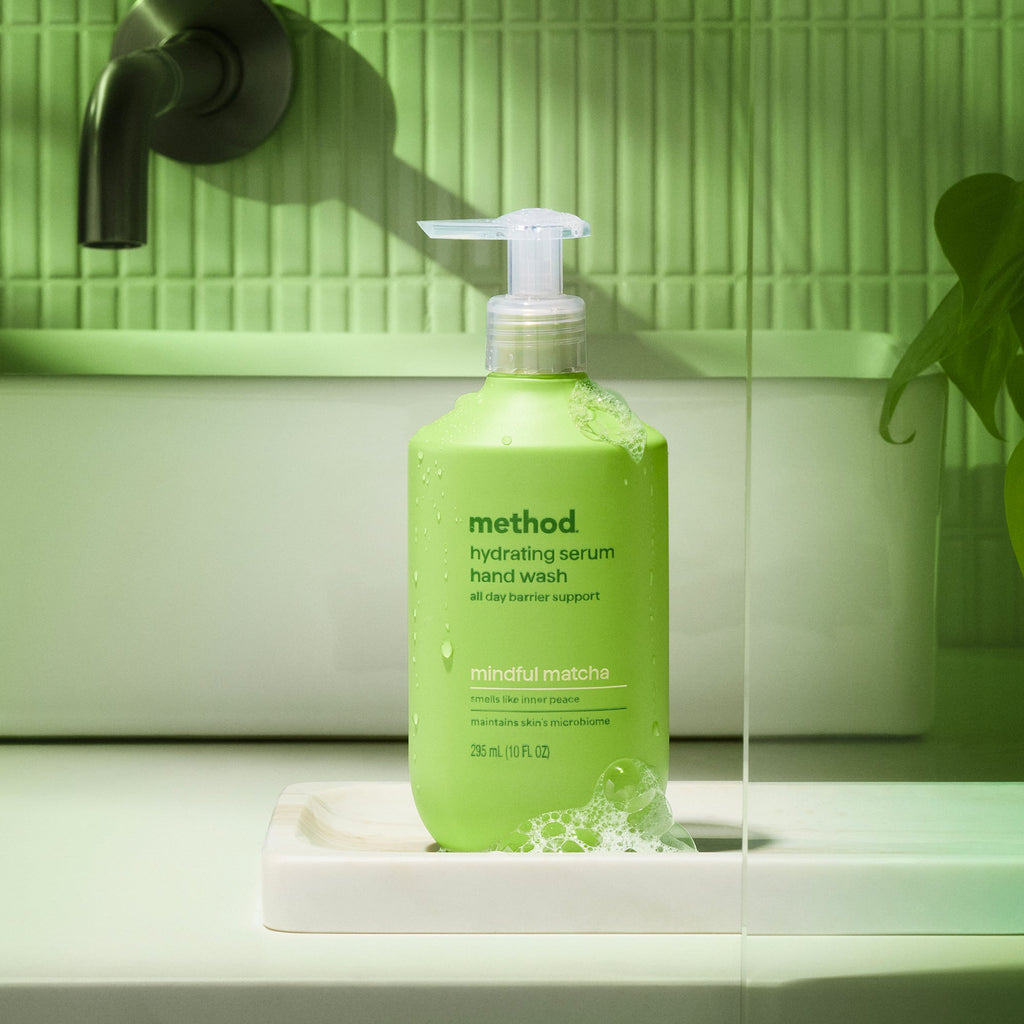 hydrating serum hand wash - mindful matcha. 10 oz